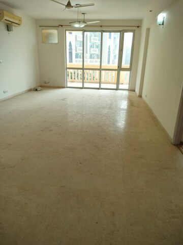 Living Room in 4 BHK Apartment at DLF Westend Heights, Sector 53 – for Sale