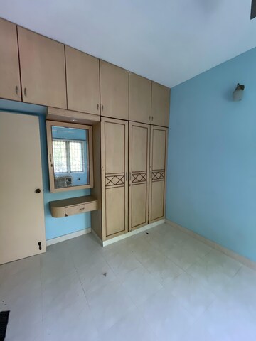 Room in 2.5 BHK Apartment at Thyagaraya Nagar – for Sale