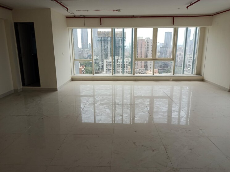 Room, one-world Commercial Office Space 664 Sq.Ft. In Malad West Mumbai 8631393