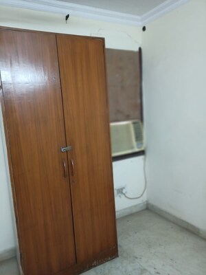 Furnished Amenities in 2 BHK Builder Floor at Malviya Nagar – for Sale