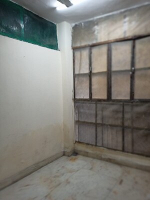 Room in 2 BHK Builder Floor at Malviya Nagar – for Sale