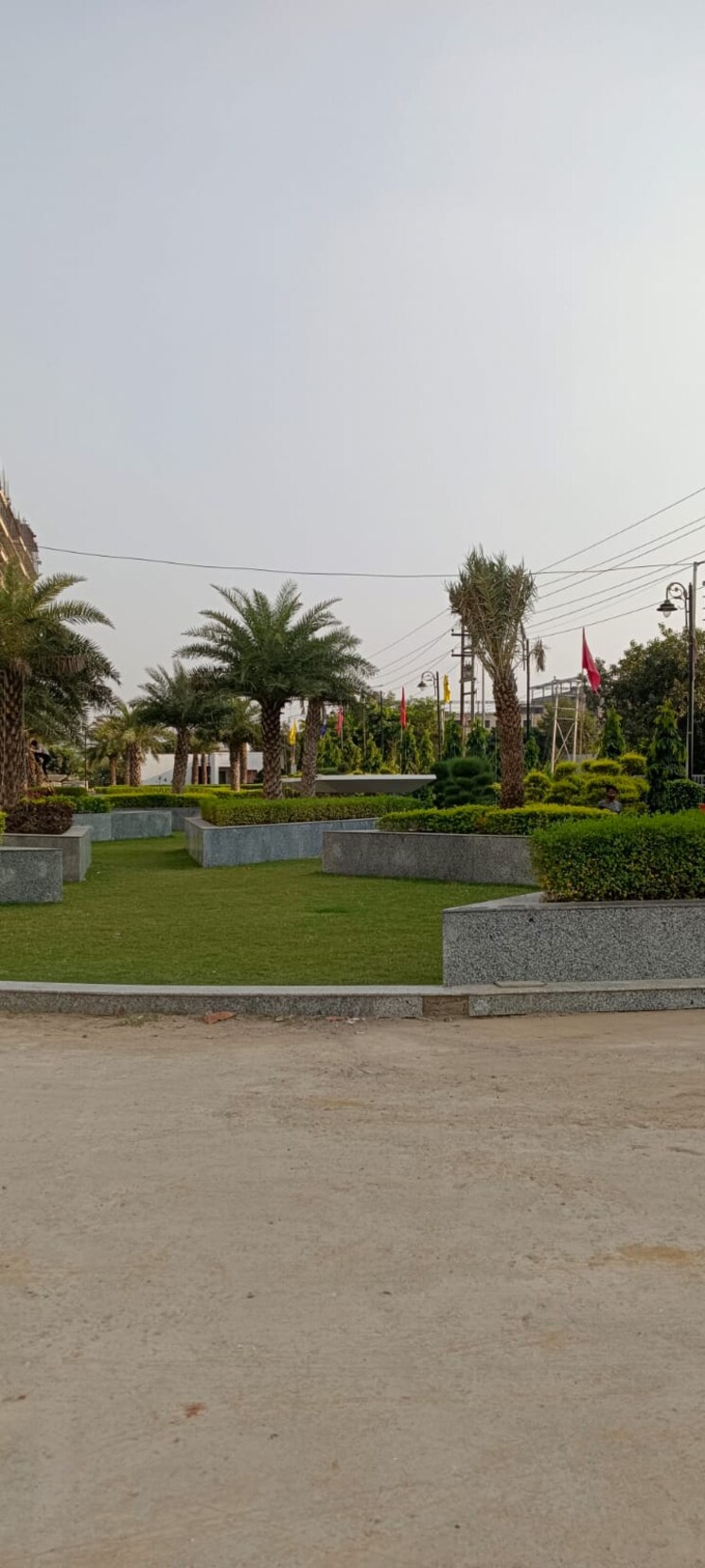 Garden, vhr-winsten-park Commercial Office Space 500 Sq.Ft. In Knowledge Park V Greater Noida Greater Noida 8631457