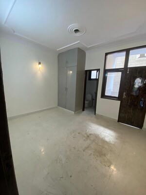 Room in 2 BHK Builder Floor at Malviya Nagar – for Sale