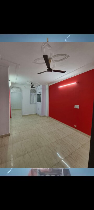 Room in 1 BHK Builder Floor at Malviya Nagar – for Sale