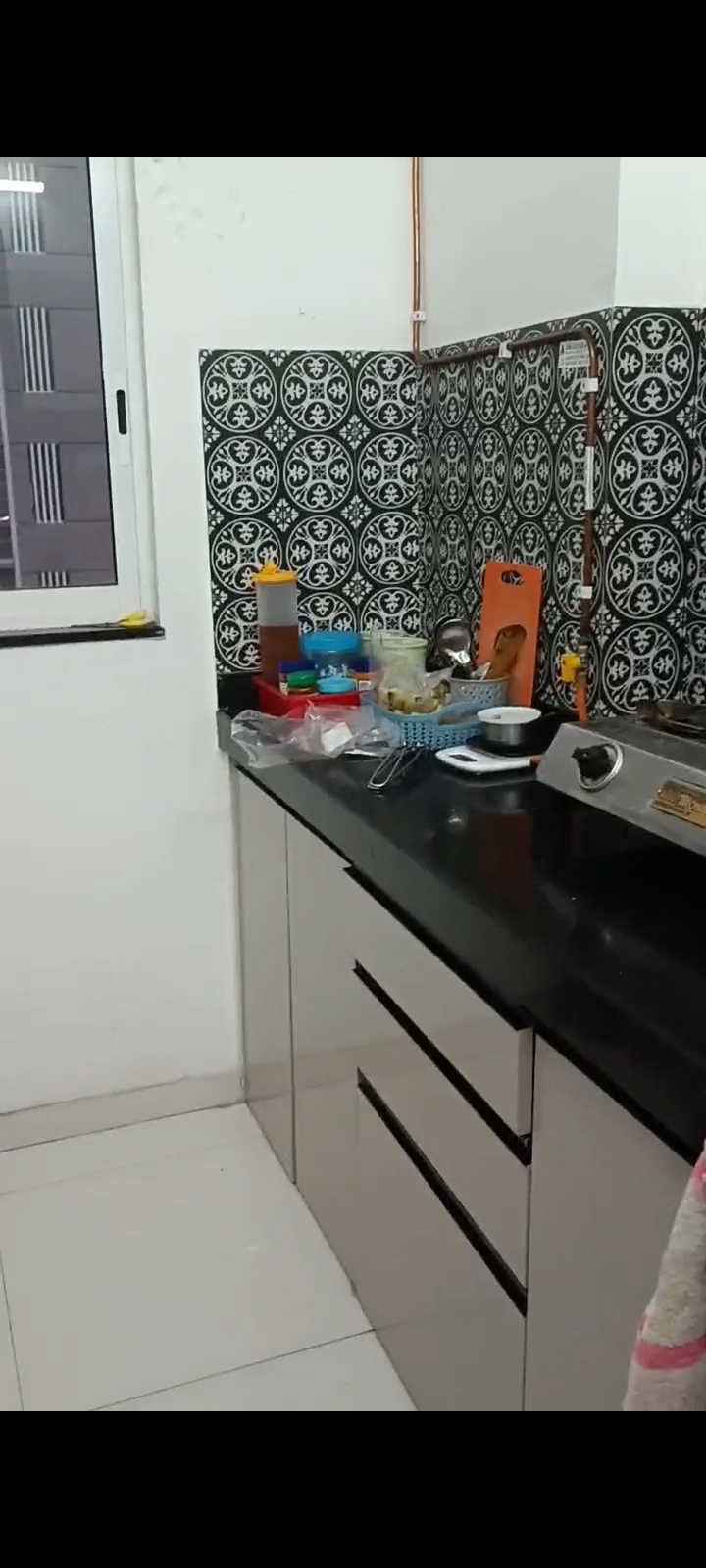 1 BHK Apartment For Rent in Lodha Amara