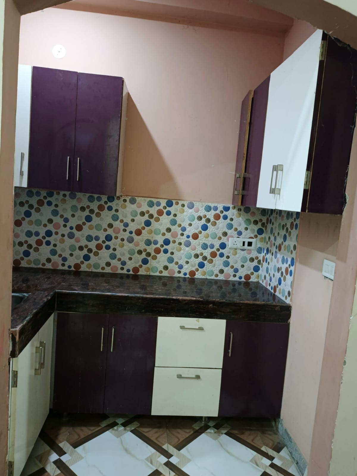 1 BHK Independent House For Rent in Sector 46