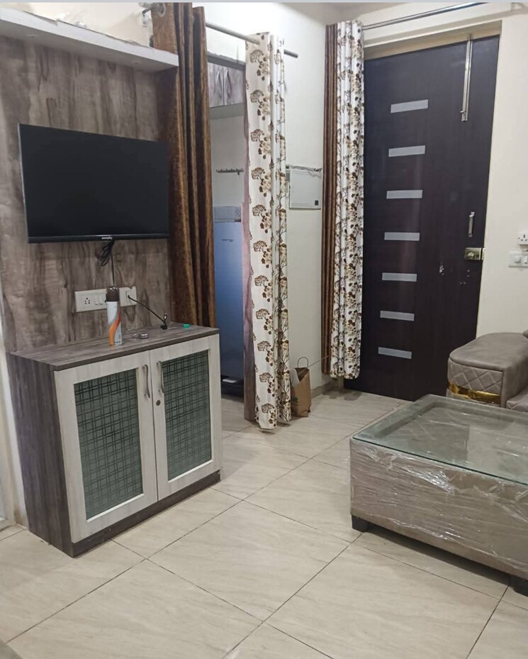 Exterior View, gaur-city-2-14th-avenue 2 Bedroom 955 Sq.Ft. Apartment In Sector 16c Greater Noida Greater Noida 8631480