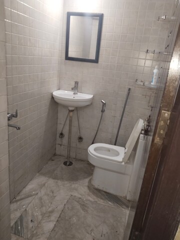 Bathroom in 2 BHK Independent House at Sector 46 – for Rent