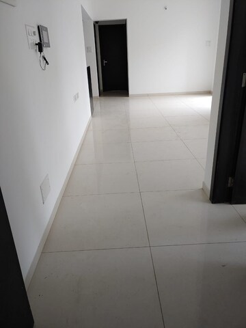 Building Lobby in 3 BHK Apartment at Kolte Patil Stargaze, Bavdhan – for Rent
