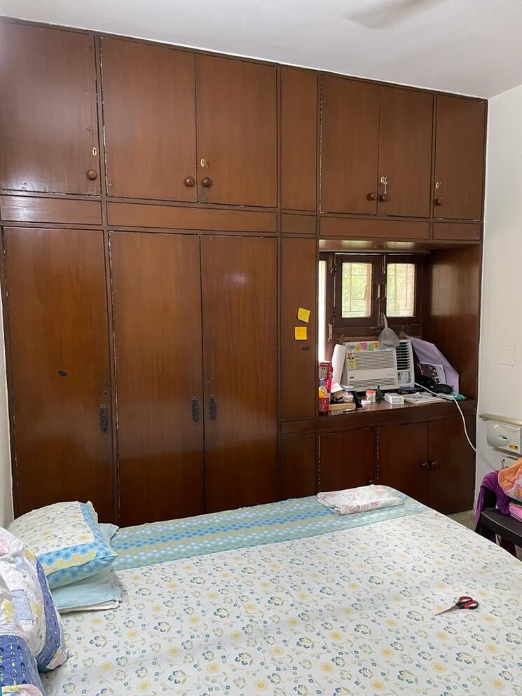 Bedroom, south delhi 3 Bedroom 1500 Sq.Ft. Apartment In South Delhi Delhi 8631567