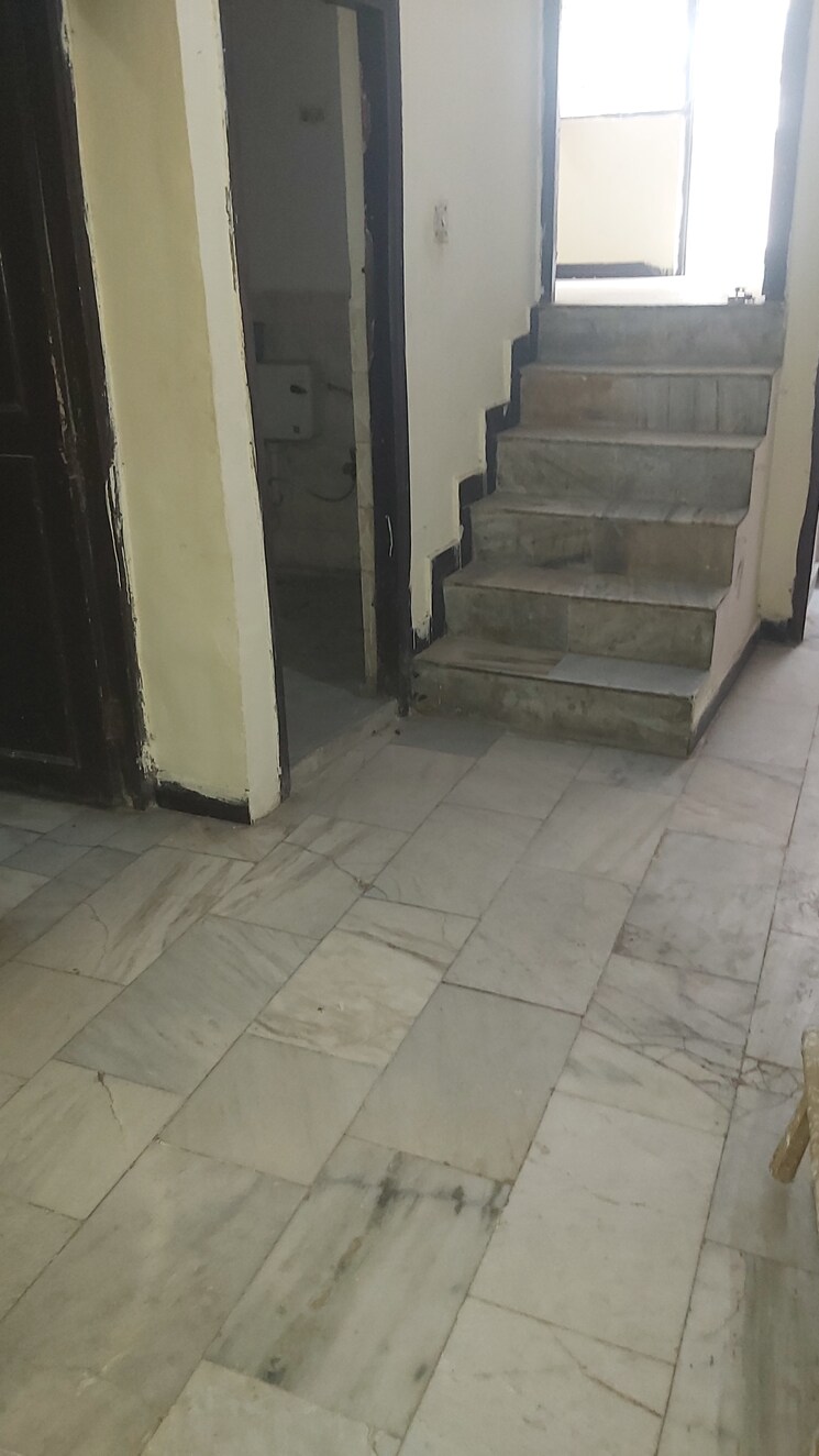 Kitchen, mayur vihar 2.5 Bedroom 450 Sq.Ft. Builder Floor In Mayur Vihar Delhi 8631582