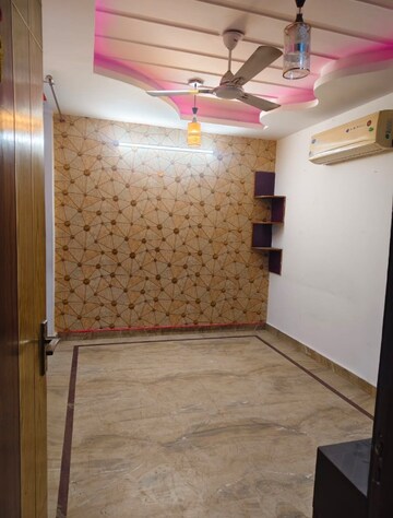 3.5 BHK Builder Floor For Rent in Govindpuri