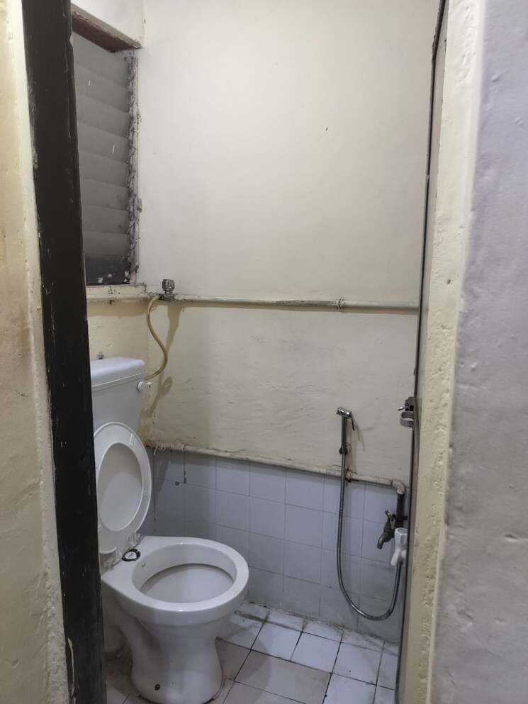 Bathroom, samridhi-chs 2 Bedroom 700 Sq.Ft. Apartment In Dadar West Mumbai 8631599