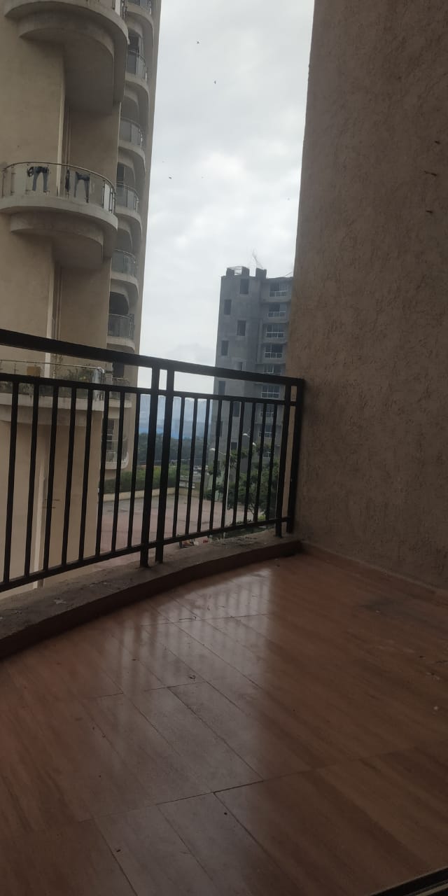 2 BHK 960 Sq.Ft. Apartment in Nahar Laurel and Lilac