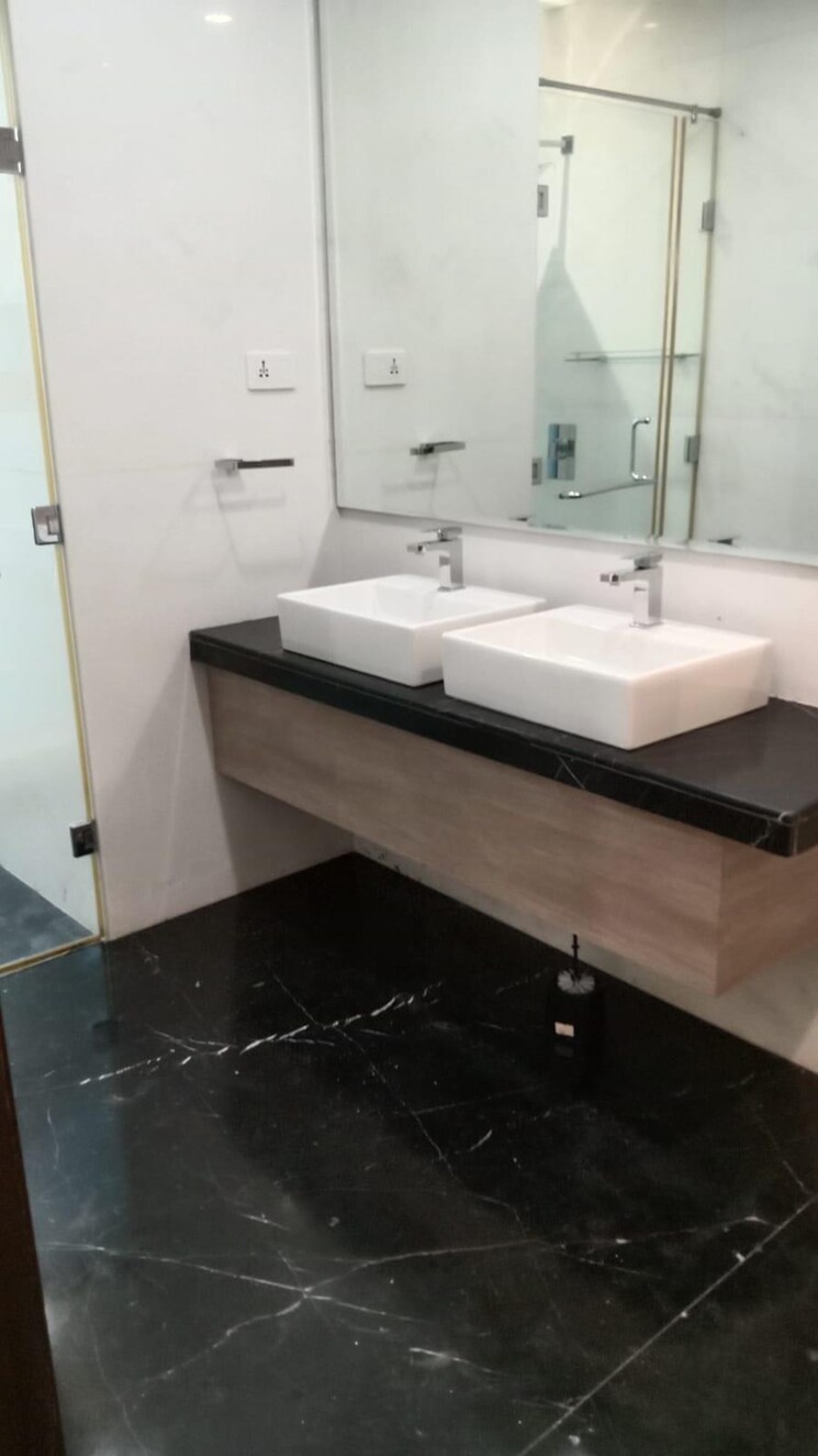 Bathroom, avighna-one-avighna-park 3 Bedroom 2400 Sq.Ft. Apartment In Lower Parel Mumbai 8631605