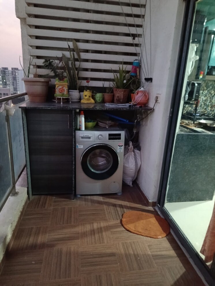 Bathroom, gera-adara 2 Bedroom 700 Sq.Ft. Apartment In Hinjewadi Pune 8631647