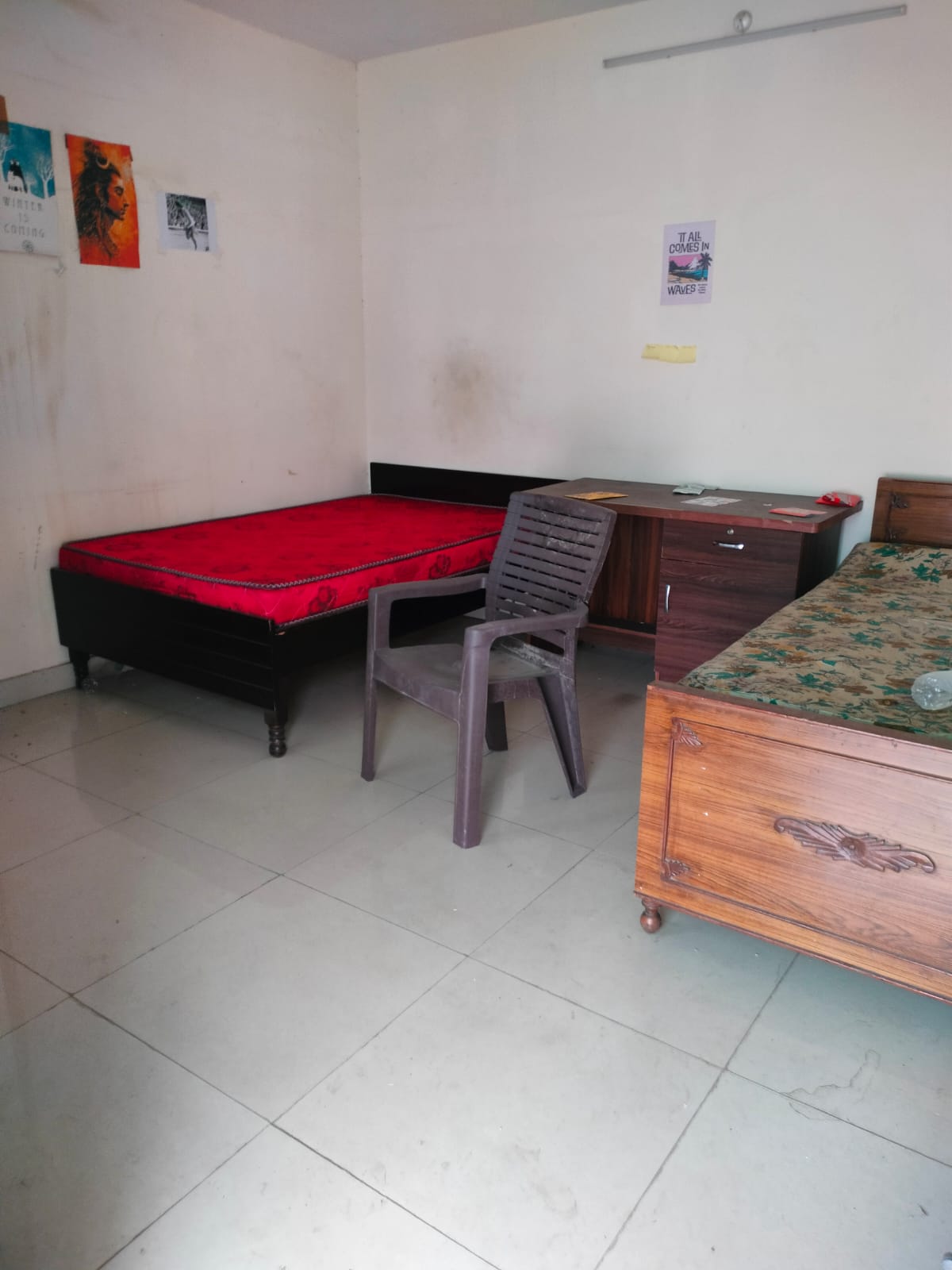 2 BHK Independent House For Rent in RWA Apartments Sector 52