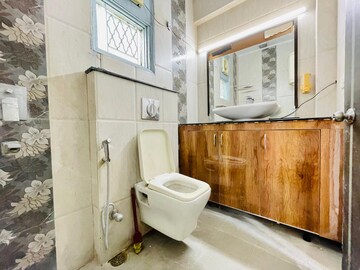 Bathroom in 3 BHK Builder Floor at Sushant Lok ii – for Sale