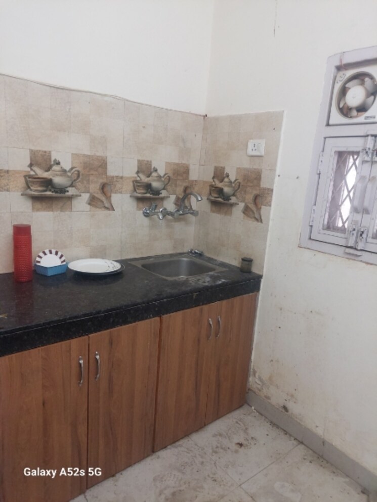 Kitchen, adchini 1.5 Bedroom 350 Sq.Ft. Apartment In Adchini Delhi 8631702