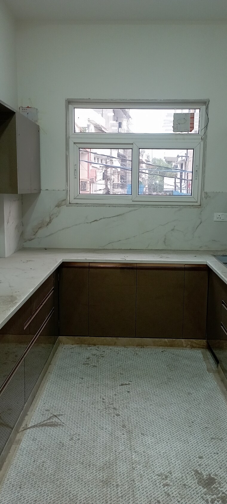 Balcony, shakti nagar 3 Bedroom 100 Sq.Yd. Builder Floor In Shakti Nagar Delhi 8631746