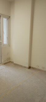 3 BHK + Pooja Room 100 Sq.Yd. Builder Floor in Shakti Nagar