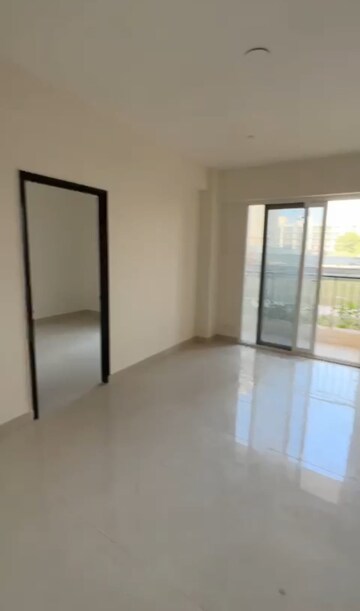 Room in 2 BHK Apartment at Signature The Serenas, Sohna Sector 36 – for Rent
