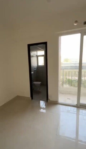 Room in 2 BHK Apartment at Signature The Serenas, Sohna Sector 36 – for Rent