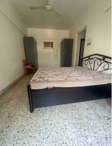 Bedroom in 1 BHK Apartment at Swiss Corner, Andheri West – for Rent
