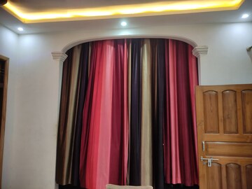Building Lobby in 2 BHK Builder Floor at Gomti Nagar – for Rent