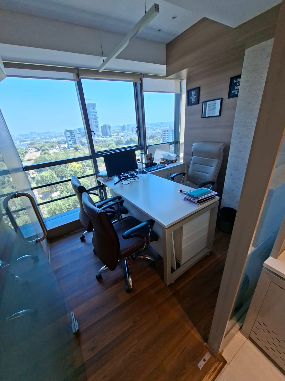 Office Space For Rent in Times Square Arcade