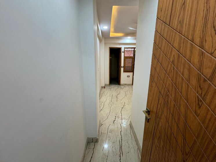 undefined, sector 107 2 Bedroom 1700 Sq.Ft. Builder Floor In Sector 107 Noida 8631776