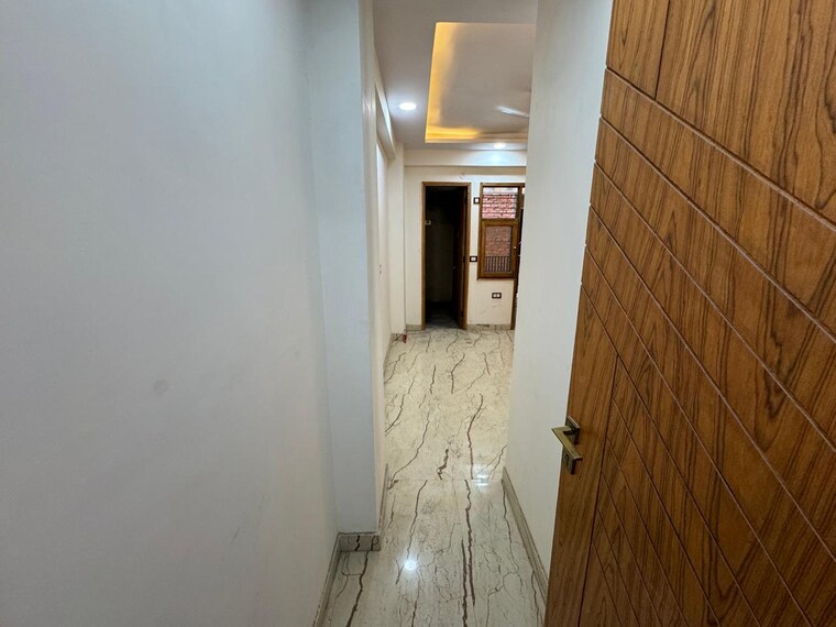 undefined, sector 107 2 Bedroom 1700 Sq.Ft. Builder Floor In Sector 107 Noida 8631776