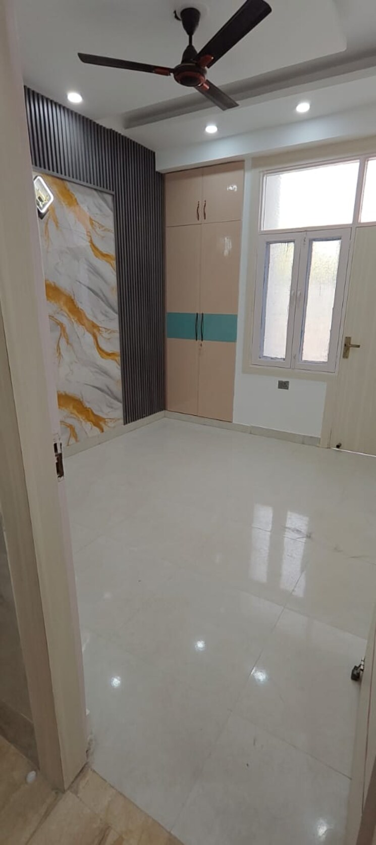 Room, new rajinder nagar 3 Bedroom 1154 Sq.Ft. Builder Floor In New Rajinder Nagar Delhi 8631788