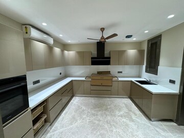Kitchen in 3 BHK Builder Floor at Sector 107 – for Sale