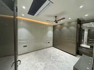 Kitchen in 3 BHK Builder Floor at Sector 107 – for Sale