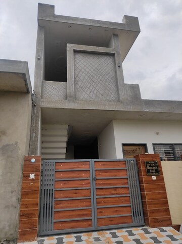1 BHK Independent House For Sale in Sector 10