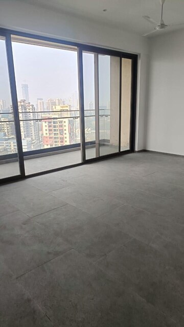 Room in 3 BHK Apartment at RA Residences, Dadar East – for Rent