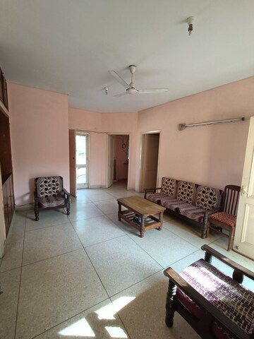 Living Room in 1 BHK Builder Floor at Paryavaran Complex – for Rent