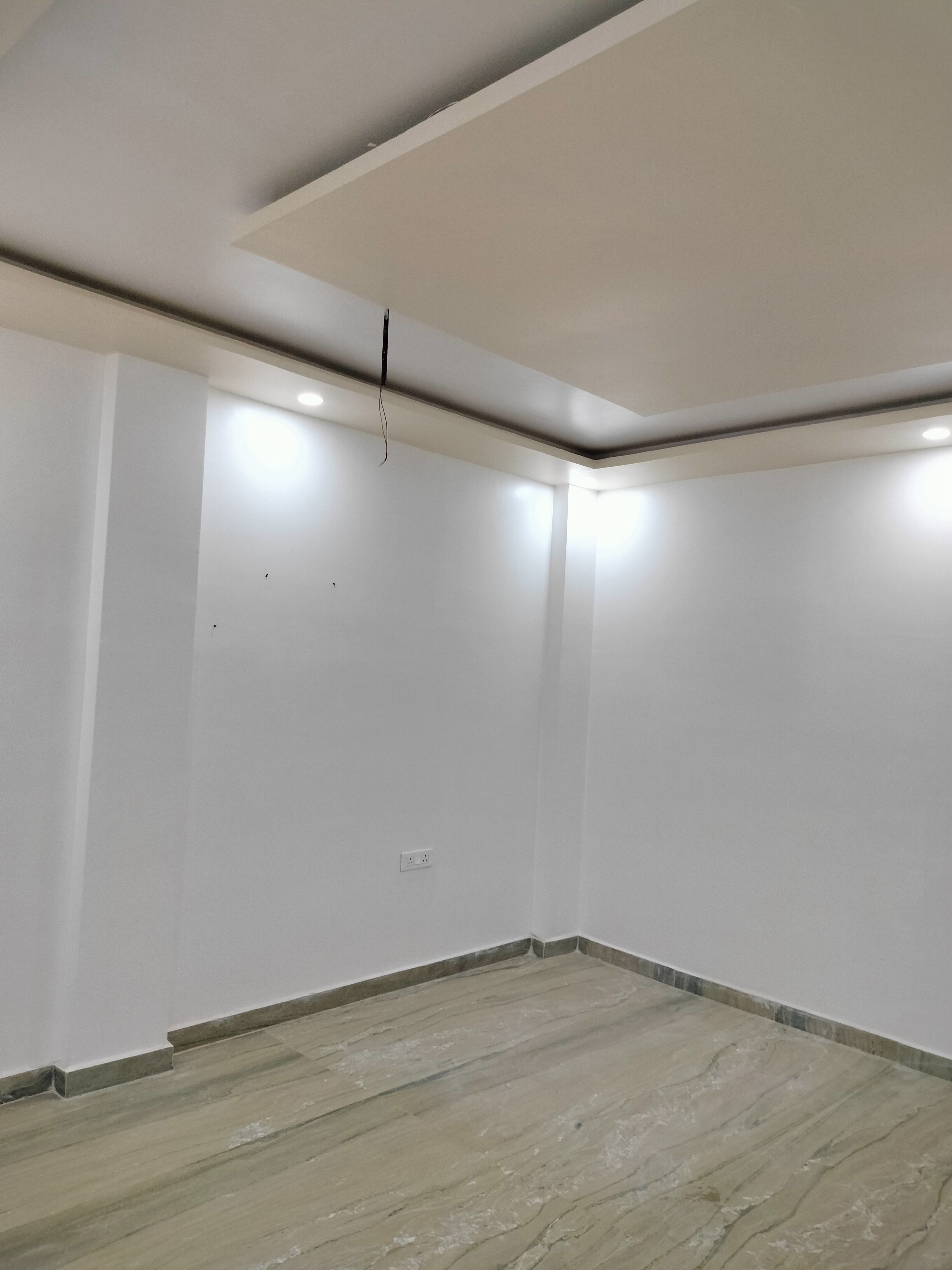 Office Space For Rent in 3 Bhk Semi Furnished For 