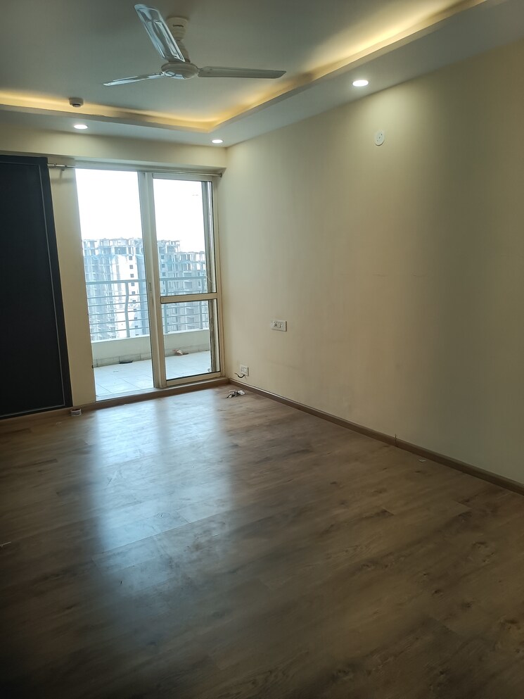 Bedroom, lotus-panache 4 Bedroom 2600 Sq.Ft. Apartment In Sector 110 Noida 8631879