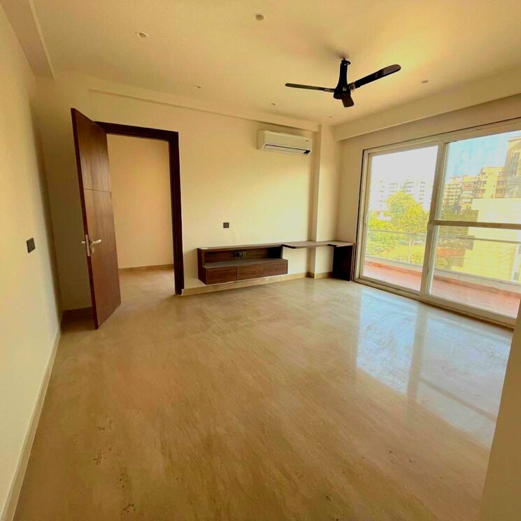 Room, sector 56 4 Bedroom 4500 Sq.Ft. Builder Floor In Sector 56 Gurgaon 8631901