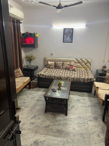 Living Room in 2 BHK Builder Floor at Govindpuri – for Rent