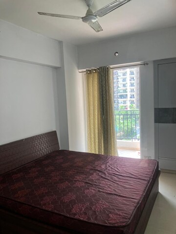 Bedroom in 2 BHK Apartment at Nirala Estate, Tech Zone 4 Greater Noida – for Rent