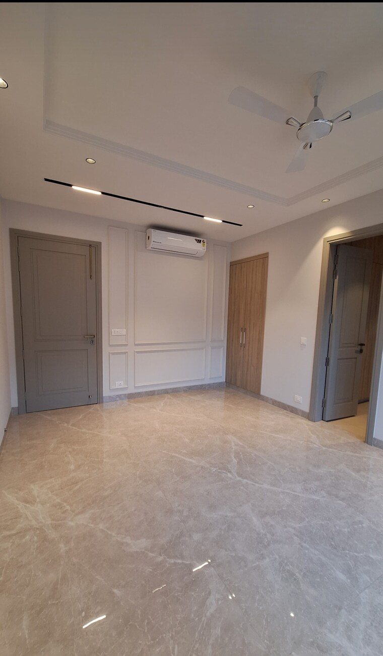 Room, sushant lok ii 4 Bedroom 3700 Sq.Ft. Builder Floor In Sushant Lok ii Gurgaon 8632012