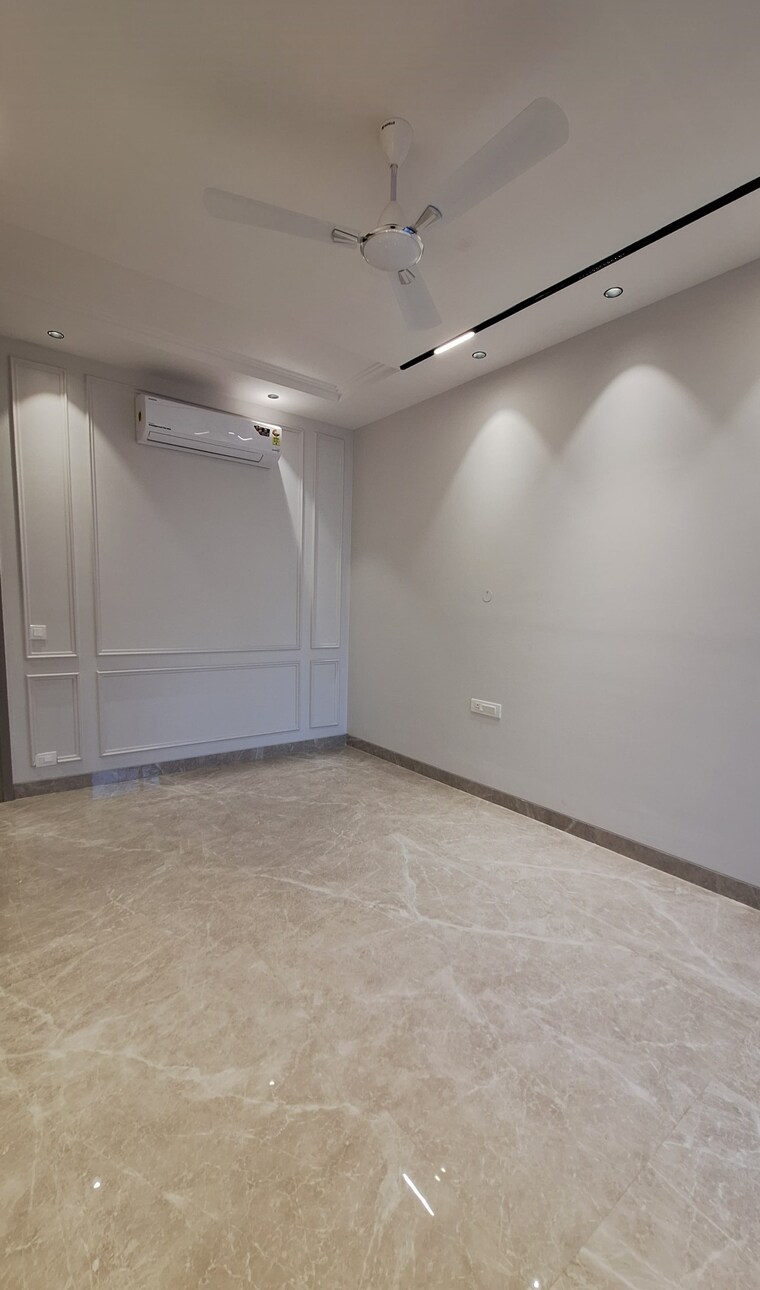 Room, sushant lok ii 4 Bedroom 3700 Sq.Ft. Builder Floor In Sushant Lok ii Gurgaon 8632012