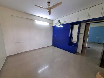 Room in 3 BHK Apartment at DSR Ultima, Harlur – for Rent