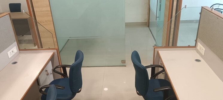 Team Area, cosmos-plaza Commercial Office Space 1700 Sq.Ft. In Andheri West Mumbai 8632106