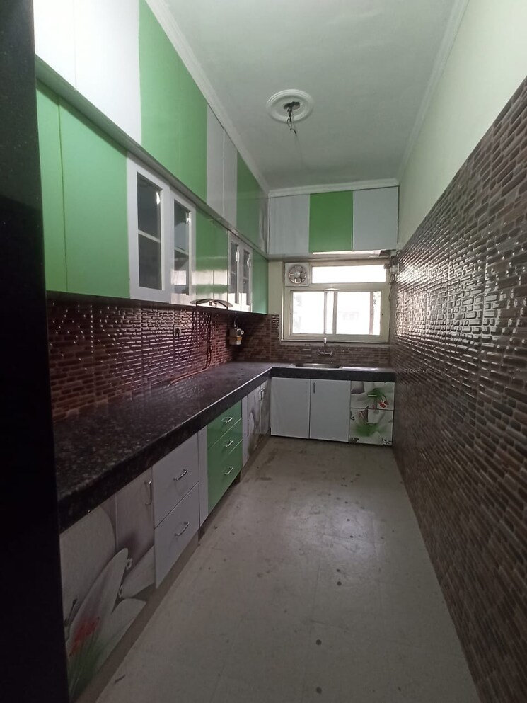 Kitchen, vasant kunj 2 Bedroom 900 Sq.Ft. Apartment In Vasant Kunj Delhi 8632134