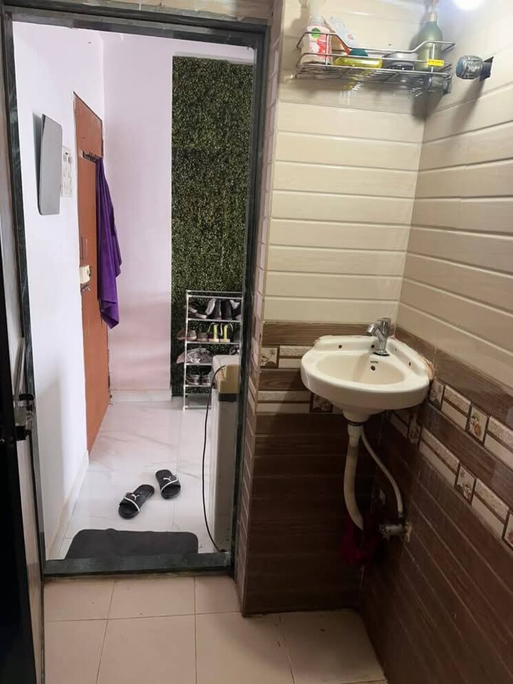 Master Bedroom, shree-rooprang 1 Bedroom 550 Sq.Ft. Apartment In Andheri West Mumbai 8632153