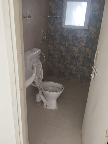 Bathroom in 2.5 BHK Apartment at Signature The Millennia 2, Sector 37d – for Rent